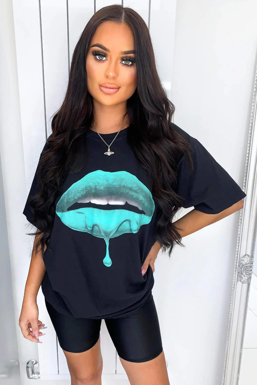 Black Green Lips T-Shirt - Swimclubus