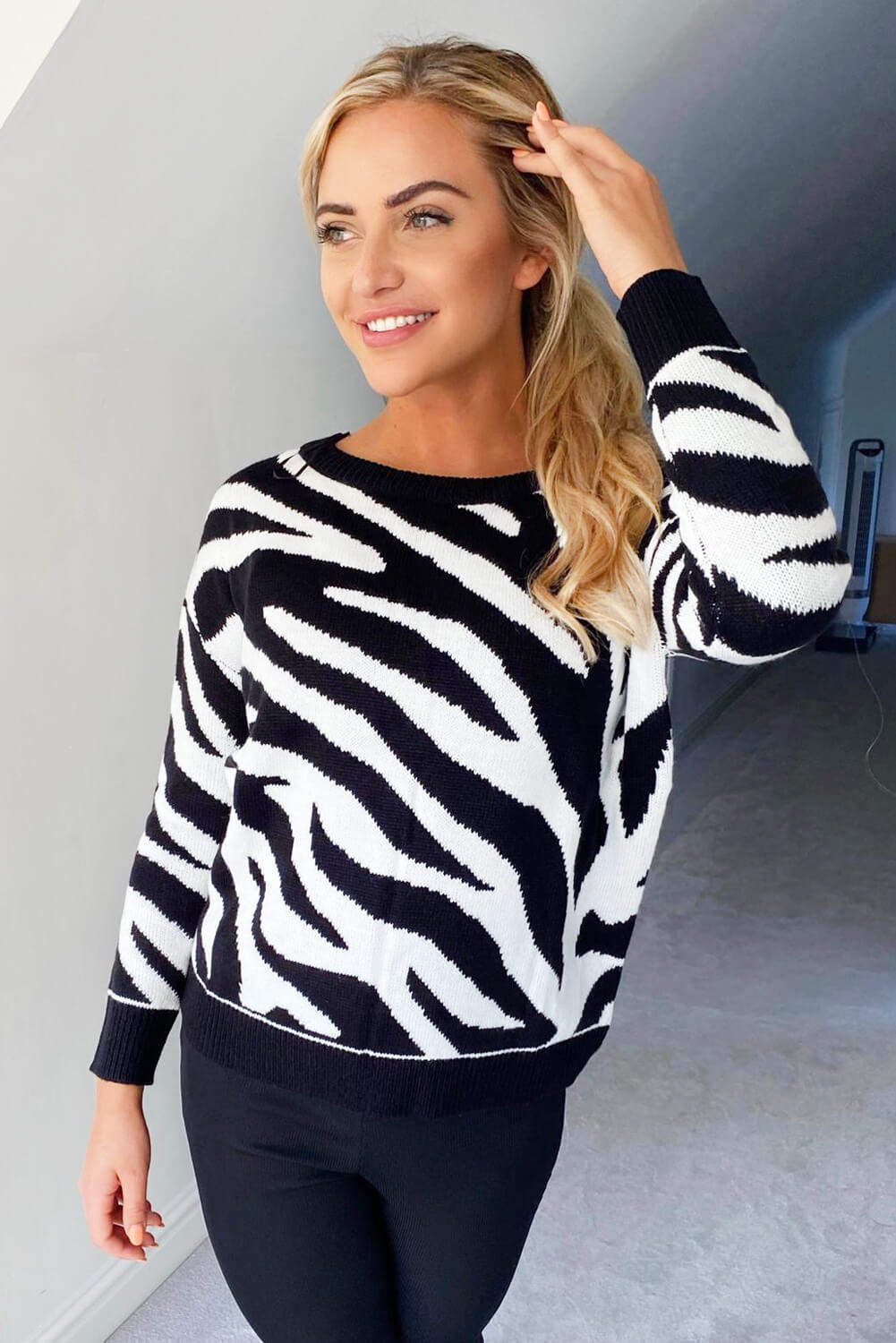 Black And White Zebra Knitted Jumper - Swimclubus
