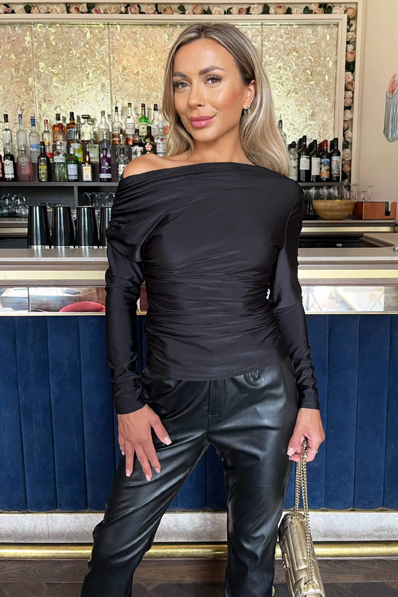 Black Off The Shoulder Long Sleeves Ruched Waist Top - Swimclubus