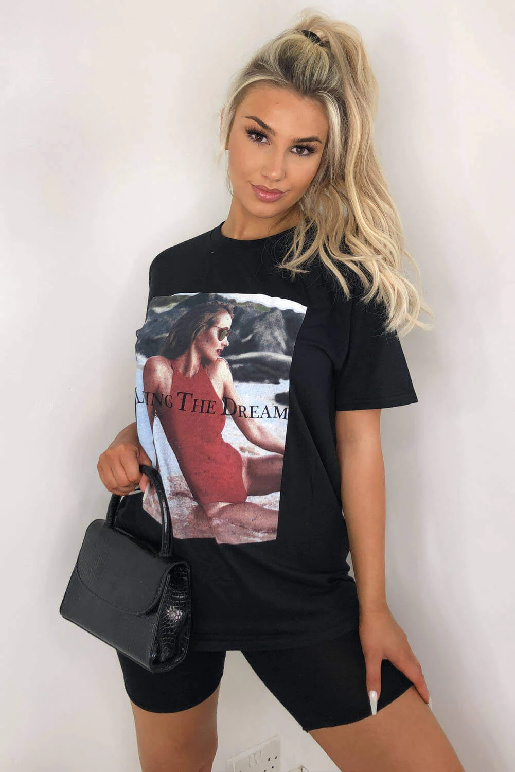 Black Living The Dream Oversized T-Shirt - Swimclubus