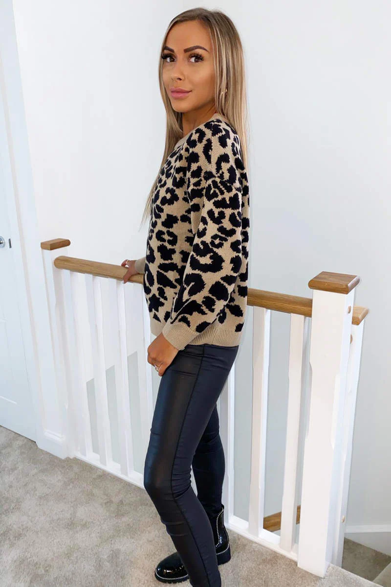 Stone Leopard Knitted Jumper - Swimclubus